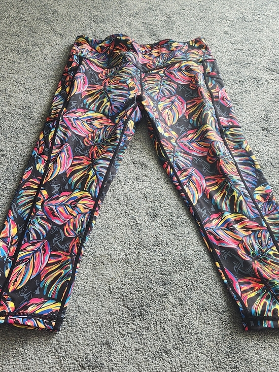 Constantly Varied Gear Pants - Constantly Varied Gear Women's Black Tropical Leaf Capri Pants